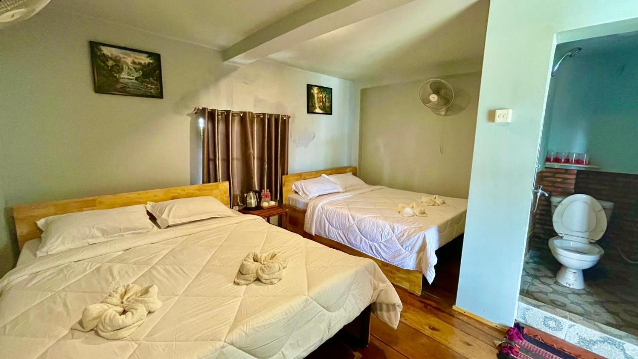 The Cliff Hostel, M'Pay Bay Koh Rong Sanloem Esterno foto