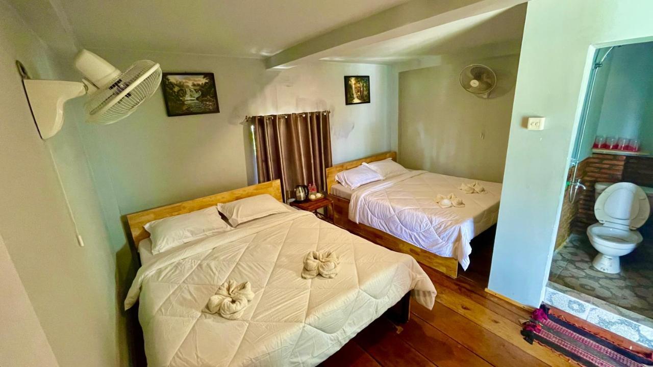 The Cliff Hostel, M'Pay Bay Koh Rong Sanloem Esterno foto
