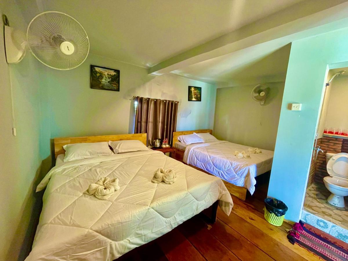 The Cliff Hostel, M'Pay Bay Koh Rong Sanloem Esterno foto