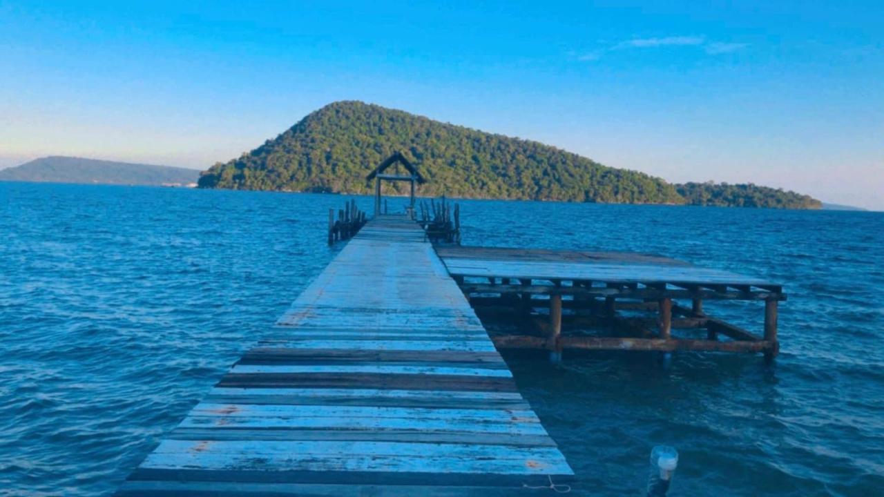 The Cliff Hostel, M'Pay Bay Koh Rong Sanloem Esterno foto