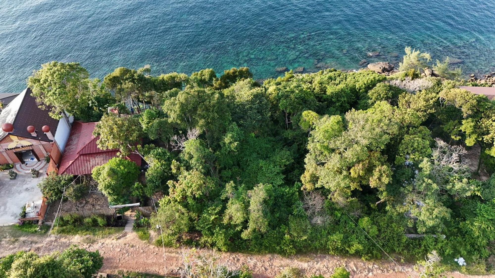 The Cliff Hostel, M'Pay Bay Koh Rong Sanloem Esterno foto